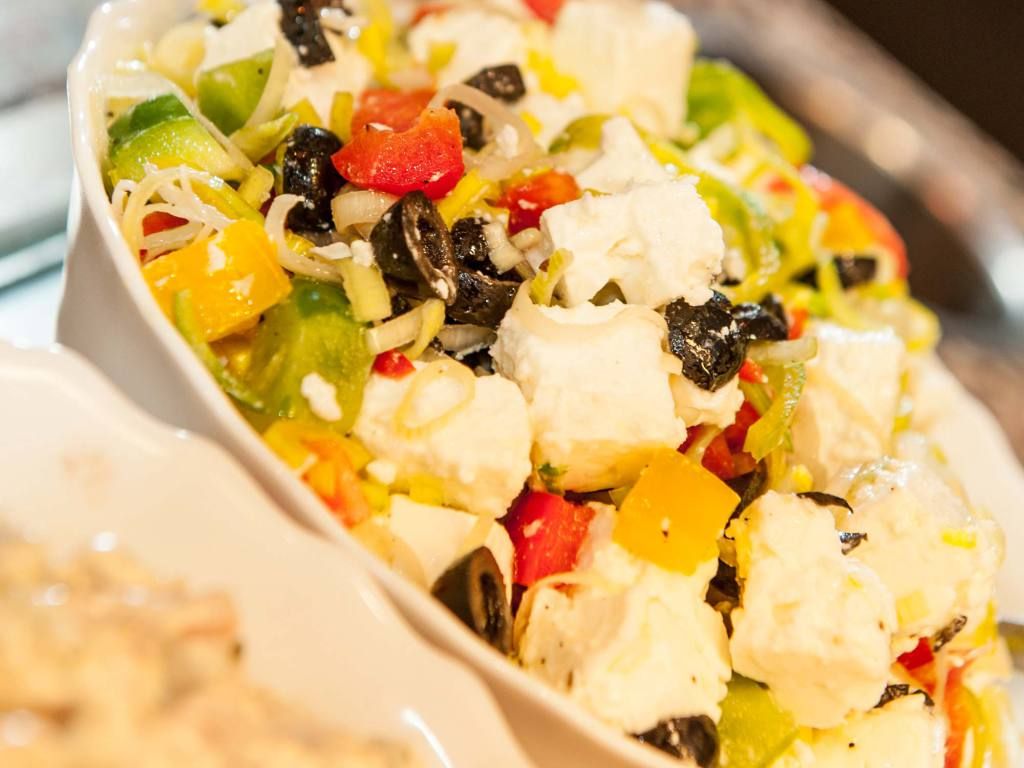 Schlickys Cafe und Konditorei Esens Frühstück Salat